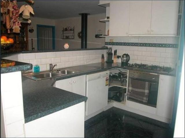 4 Bedroom Lara Home close to Lake Lands !