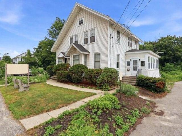 4 bedroom, Lewiston ME 04240 104869719