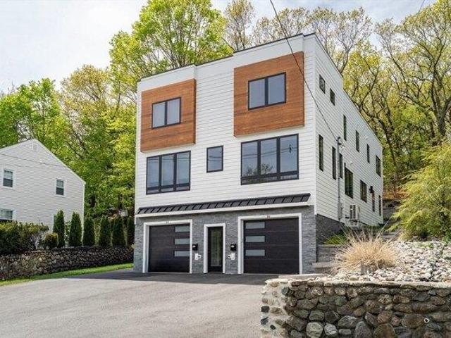 4 bedroom, Lexington MA 02420 105386269