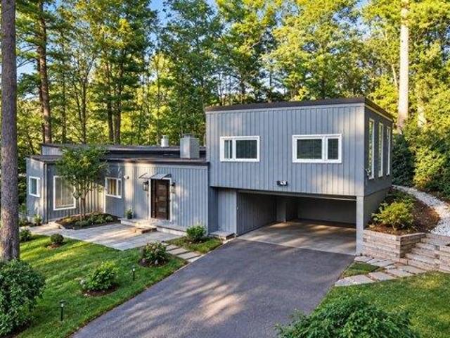 4 bedroom, Lexington MA 02421 105551907