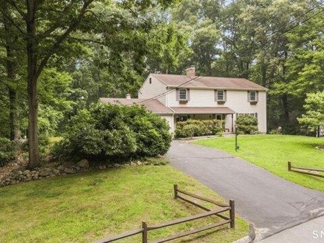 4 bedroom, Ledyard CT 06335 105123867