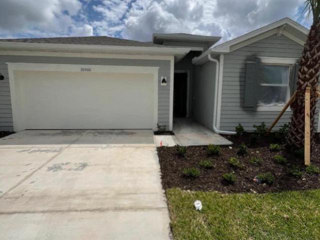 4 bedroom, Lehigh Acres FL 33936 105899027