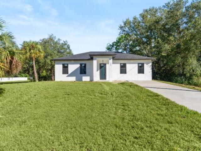 4 bedroom, Lehigh Acres FL 33972 LS103287580