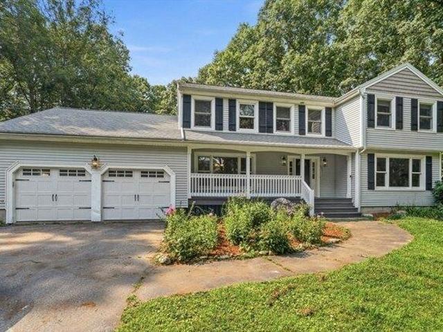 4 bedroom, Leicester MA 01524 104718010
