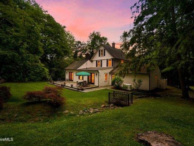 4 bedroom, Lenox MA 01240 104512498
