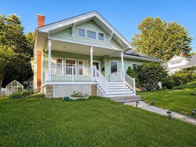 4 bedroom, Leominster MA 01453 105550979