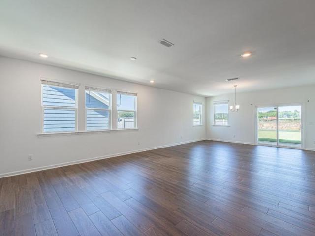 4 bedroom, Lillington NC 27546 106219661