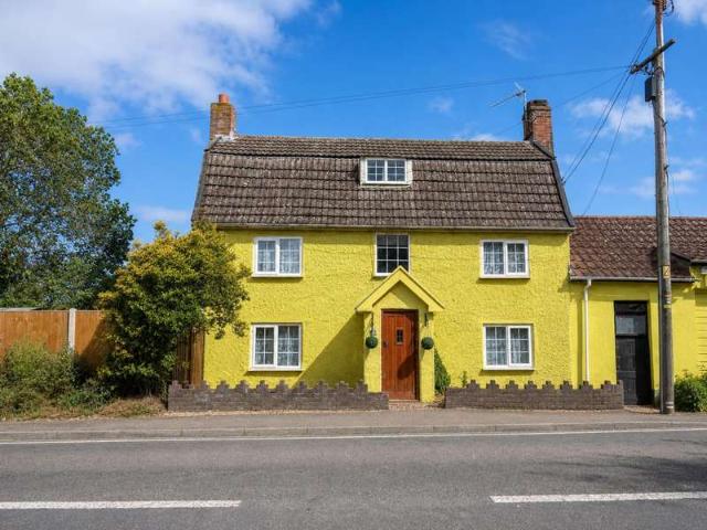 4 Bedroom Link Detached House