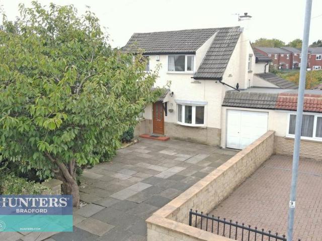 4 bedroom link detached house for sale