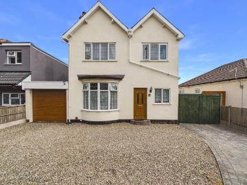 4 bedroom link detached house for sale