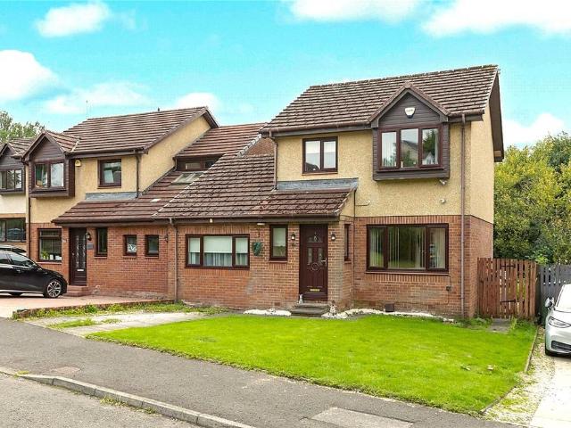 4 bedroom link detached house for sale