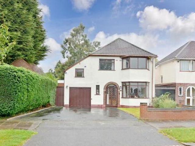 4 Bedroom Link Detached House For Sale In Hall Green