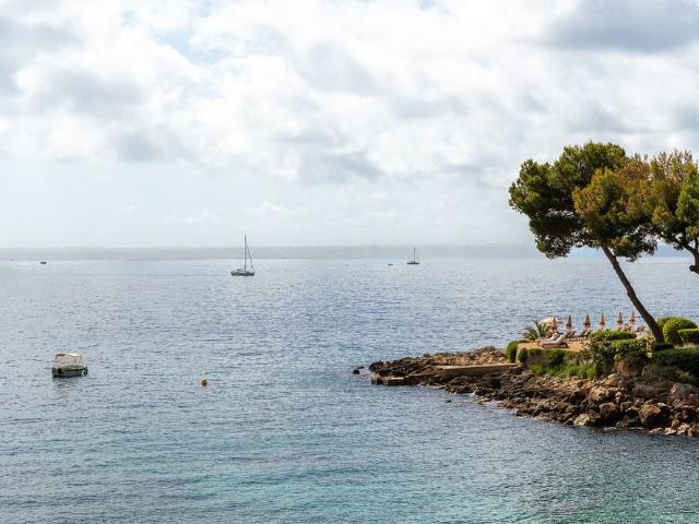 Luxury Flat for rent in Illetes, Spain