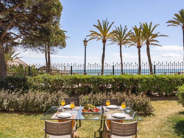 4 bedroom luxury Apartment for rent in Puerto Banus, Andalusia