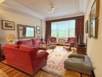 4 bedroom luxury Flat for rent in Bilbao, Spain