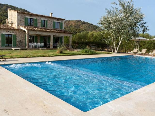 4 bedroom luxury House for rent in sa Pobla, Spain