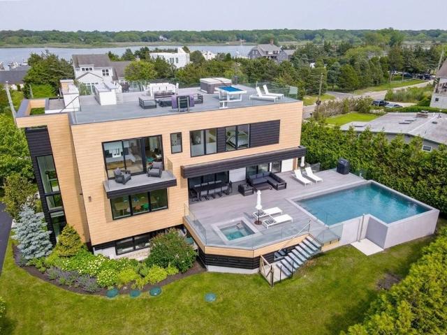 4 bedroom luxury House for rent in Southampton, New York