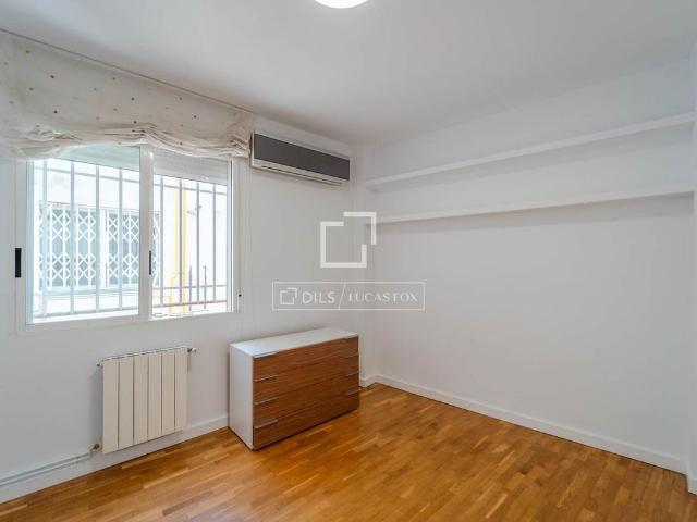 4 bedroom luxury penthouse for rent in Valencia