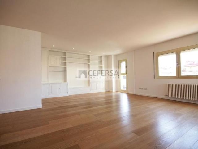 4 bedroom luxury penthouse for rent in Barcelona, Spain