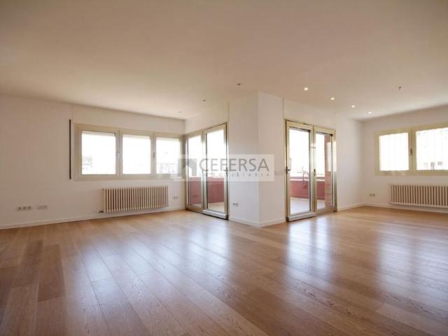 4 bedroom luxury penthouse for rent in Barcelona, Spain