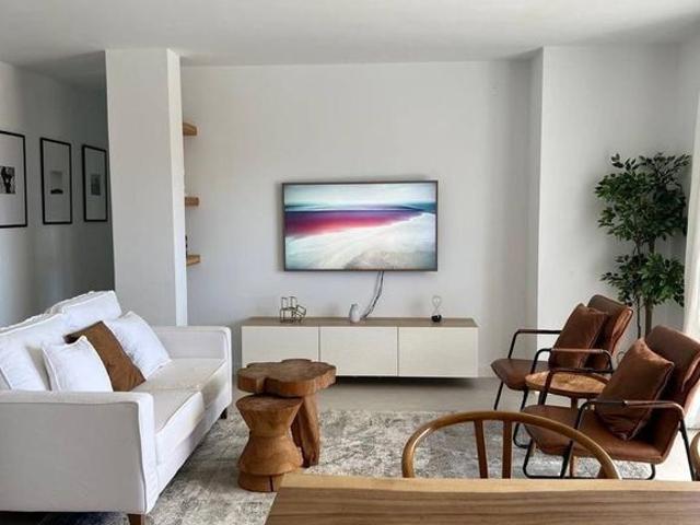 4 bedroom luxury penthouse for rent in Benahavís, Spain