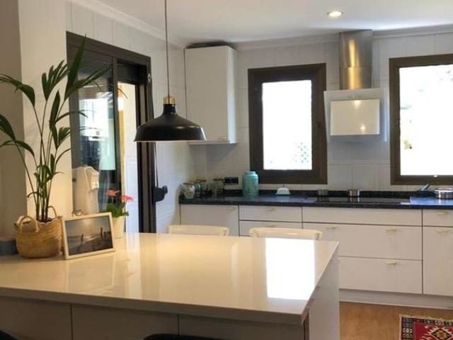 4 bedroom luxury penthouse for rent in Marbella, Spain