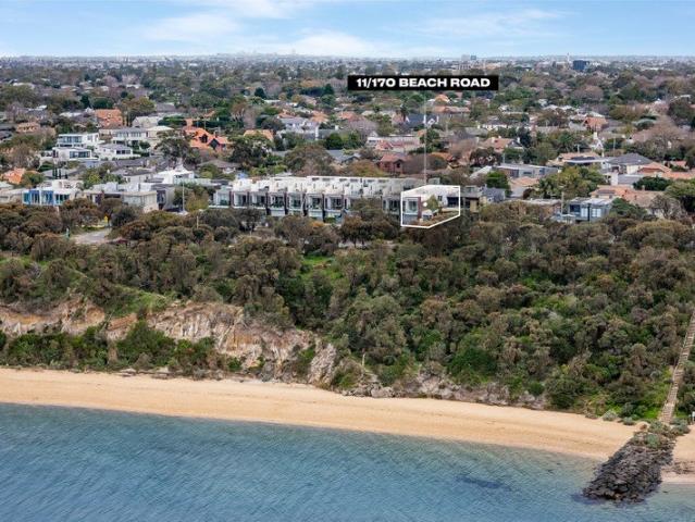 4 Bedroom Luxury Residence on the Beach in Sandringham
