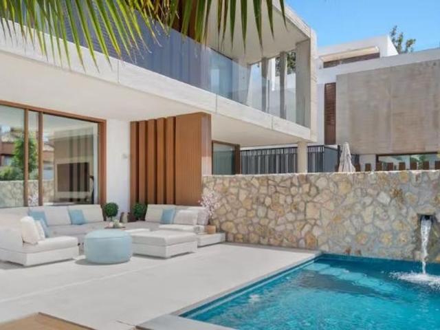 4 bedroom luxury Townhouse for rent in The Golden Mile, Spain