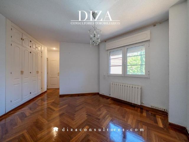 4 bedroom luxury Villa for rent in Madrid, Spain