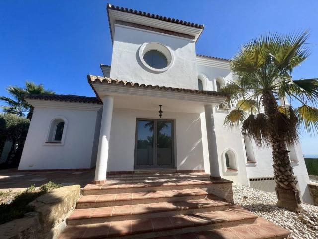 4 bedroom luxury Villa for rent in Manilva, Andalusia