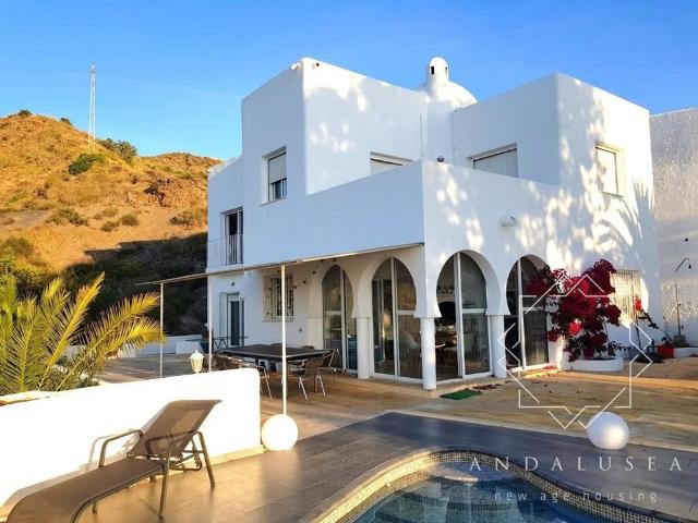 4 bedroom luxury Villa for rent in Mojacar, Spain