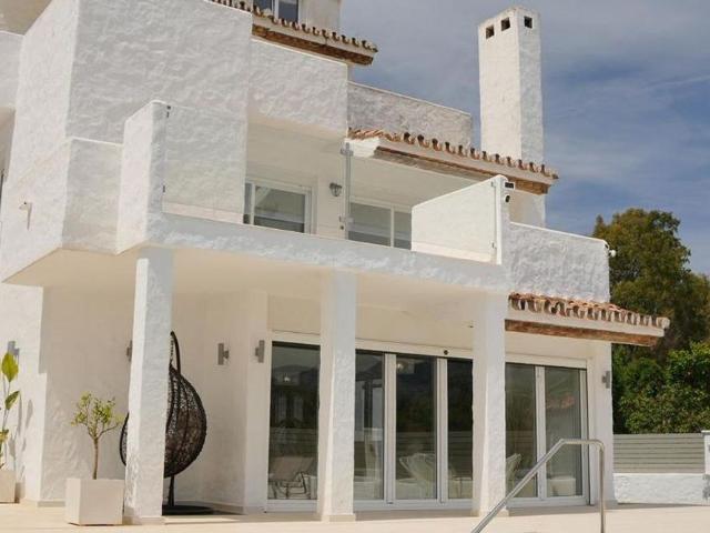 4 bedroom luxury Villa for rent in Nueva Andalucia, Andalusia