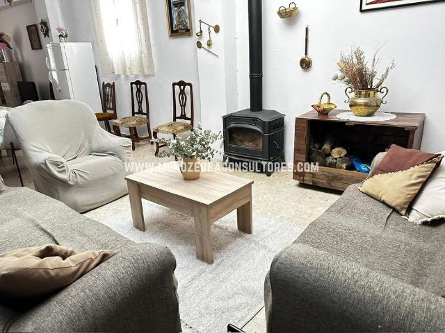 4 bedroom luxury Villa for rent in Navas del Selpillar, Andalusia