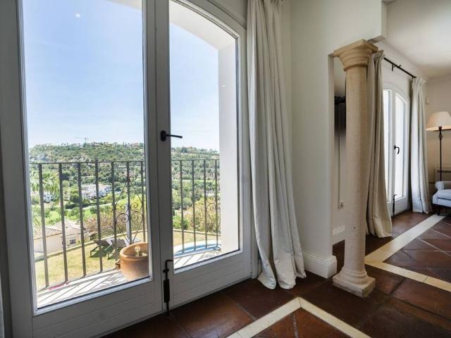 4 bedroom luxury Villa for rent in Benahavís, Spain