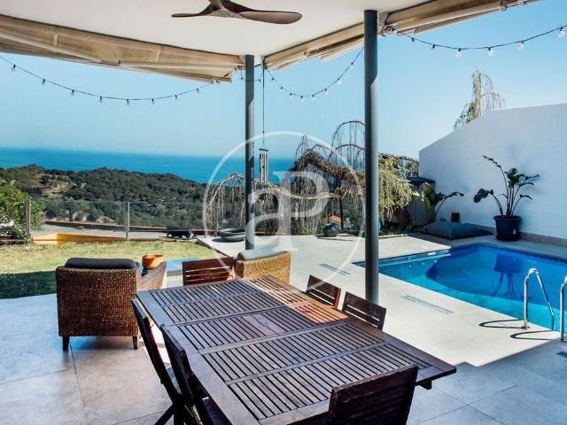 4 bedroom luxury Villa for rent in Sant Vicenç de Montalt, Spain