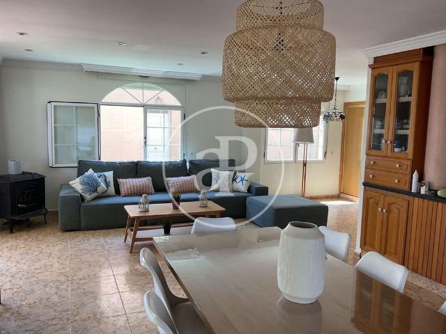 4 bedroom luxury Villa for rent in Tavernes de la Valldigna, Valencia