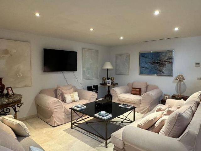 4 bedroom luxury Villa for rent in The Golden Mile, Marbella, Andalusia