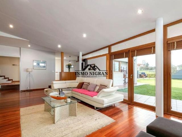 4 bedroom luxury Villa for rent in Vigo, Galicia