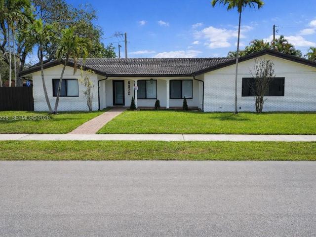 4 bedroom luxury Villa for sale in Fort Lauderdale, Florida