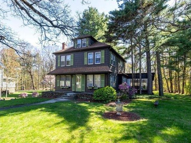 4 bedroom, Lunenburg MA 01462 105341149