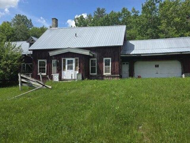 4 bedroom, Lunenburg VT 05906 104789679