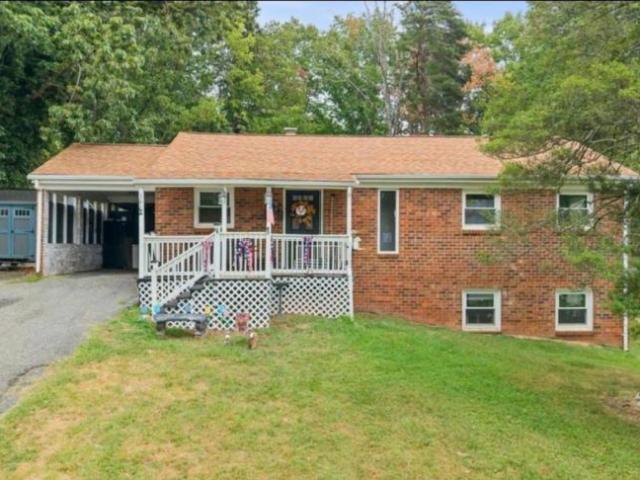 4 bedroom, Lynchburg VA 24502 106244850