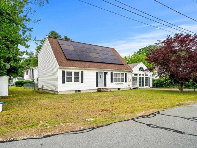 4 bedroom, m NH 03079 105980274
