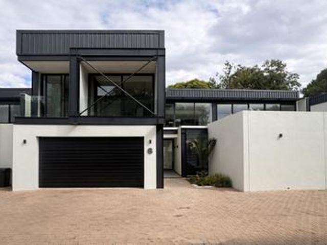 4 bedroom modern cluster