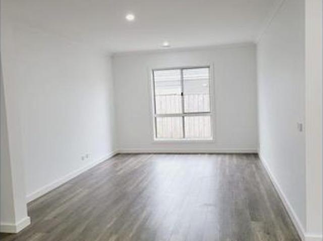 4 Bedroom Modern Family Living in a Prime Mickleham Location!