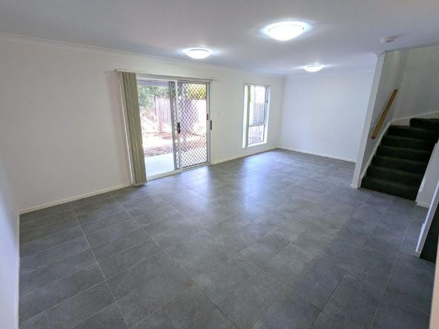 4 Bedroom Modern Townhouse Available from Wed 07/10/2026