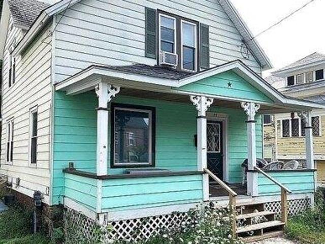 4 bedroom, Montague MA 01376 105402384
