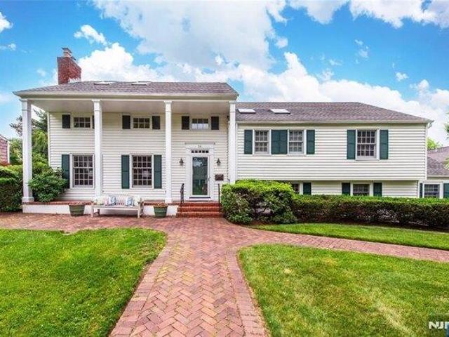 4 bedroom, Montclair NJ 07043 105549181