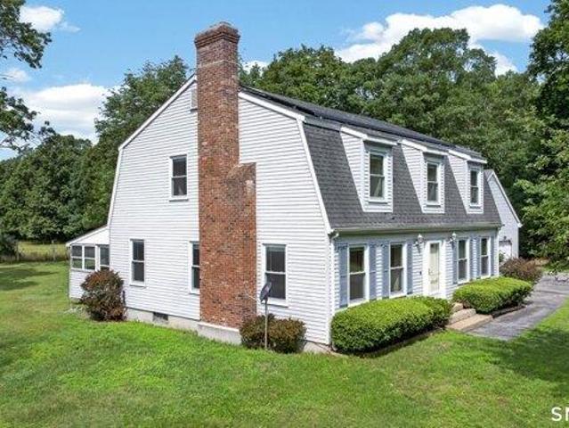 4 bedroom, Montville CT 06382 105609833