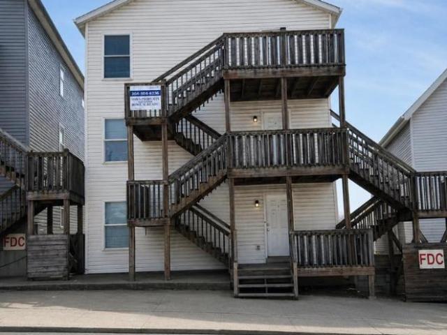 4 bedroom, Morgantown WV 26505 106219471